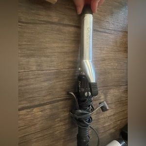 Conair 1 inch barrel curling iron